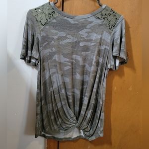 Women's small top